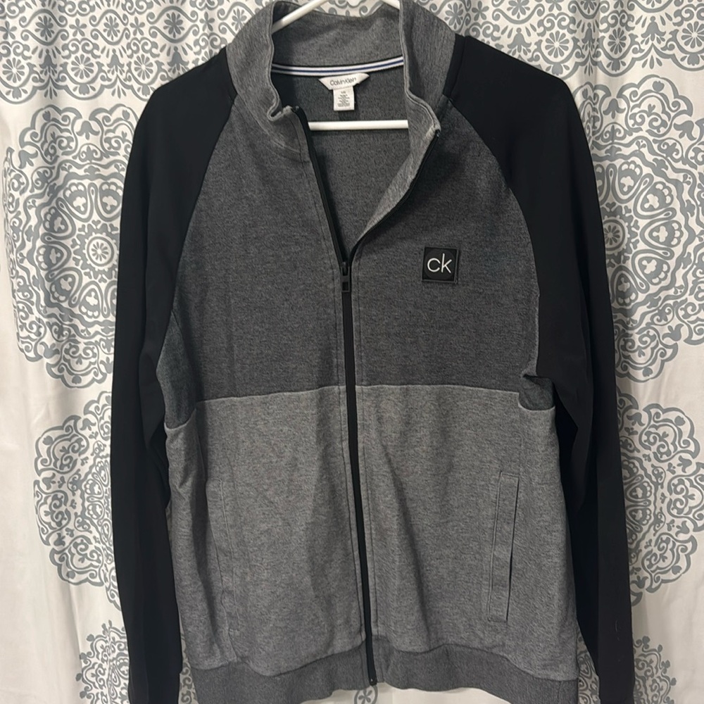 Calvin Klein men’s zip up large